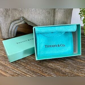 Tiffany & Co. Box w/ Jewelry Dust Bag | Tiffany Blue‎